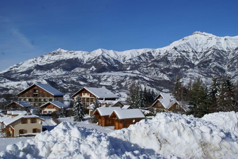 De Combebelle Hébergement de vacances Saint-Leger-les-Melezes